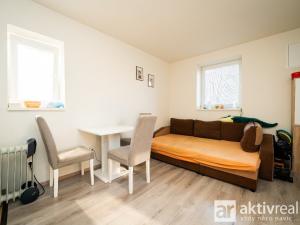 Prodej obchodního prostoru, Neratovice, Hlavní, 620 m2