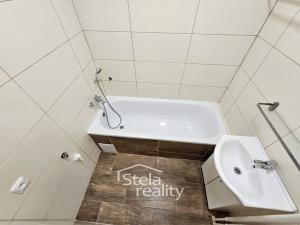 Pronájem bytu 1+1, Břidličná, 34 m2