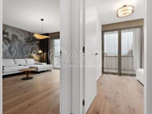 Pronájem bytu 2+kk, Praha - Troja, Pod Hrachovkou, 58 m2