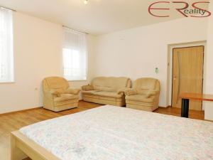 Pronájem bytu 2+1, Jablonec nad Nisou, Dlouhá, 70 m2