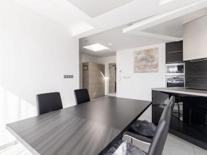 Prodej bytu 2+kk, Brno - Staré Brno, Výstavní, 86 m2