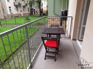 Pronájem bytu 2+kk, Děčín, Divišova, 49 m2