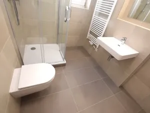 Pronájem bytu 1+kk, Praha - Lysolaje, Lysolajské údolí, 30 m2