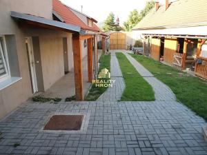 Prodej rodinného domu, Louny, 478 m2