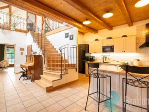 Prodej vícegeneračního domu, Benešov nad Černou, 295 m2