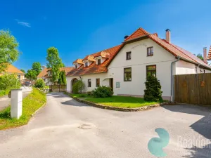 Prodej chalupy, Benešov nad Černou, 295 m2