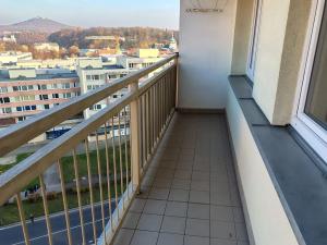 Pronájem bytu 2+1, Teplice, Alejní, 44 m2