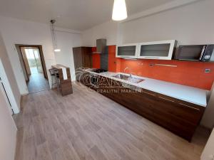 Pronájem bytu 2+1, Ostrava, 76 m2