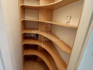 Pronájem bytu 2+1, Ostrava, 76 m2