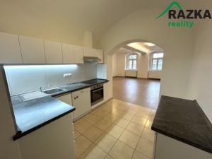 Pronájem bytu 3+kk, Planá, náměstí Svobody, 82 m2