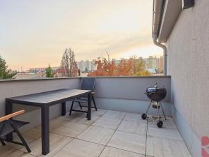 Prodej bytu 3+kk, Praha - Lhotka, Slepá I, 74 m2