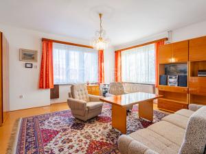 Prodej rodinného domu, Komárov, Sokolovická, 140 m2