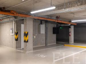 Pronájem bytu 1+kk, Praha - Hostavice, Českobrodská, 36 m2