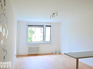 Pronájem bytu 1+kk, Hradec Králové, třída Edvarda Beneše, 32 m2