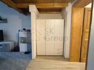 Pronájem atypického bytu, Karlovy Vary - Rybáře, Sokolovská, 45 m2