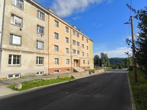 Prodej bytu 2+kk, Karlovy Vary - Rybáře, Rohová, 40 m2