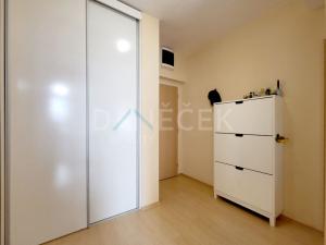Pronájem bytu 2+kk, Brno - Líšeň, Leskauerova, 54 m2