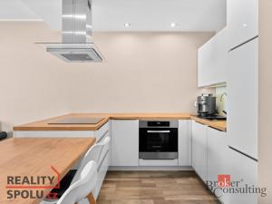 Pronájem bytu 2+kk, Pardubice - Trnová, Jana Hrubého, 56 m2