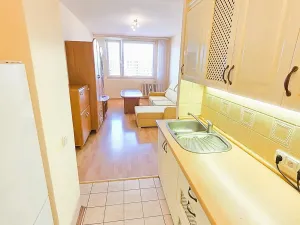 Pronájem bytu 2+kk, Praha - Háje, Mendelova, 42 m2