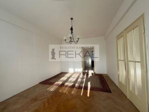 Prodej bytu 3+kk, Poděbrady, Hakenova, 77 m2