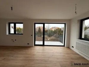 Prodej bytu 4+kk, Šlapanice, Těsnohlídkova, 105 m2