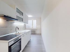 Pronájem bytu 2+1, Chomutov, Kundratická, 56 m2