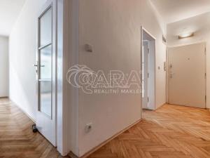 Pronájem bytu 2+kk, Praha - Vršovice, Vršovická, 60 m2