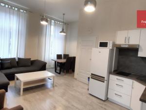 Pronájem bytu 3+kk, Teplice, Vrchlického, 57 m2