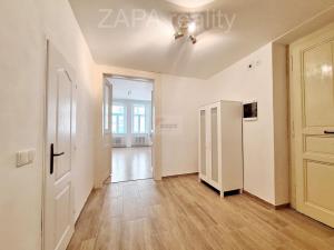 Pronájem bytu 2+1, Praha - Smíchov, Na Celné, 71 m2