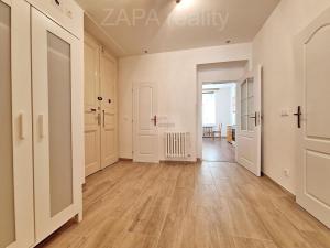 Pronájem bytu 2+1, Praha - Smíchov, Na Celné, 71 m2