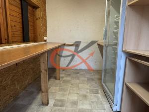 Pronájem obchodního prostoru, Rožnov pod Radhoštěm, Nerudova, 9 m2