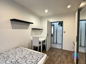 Prodej bytu 3+1, Měčín, Sadová, 85 m2