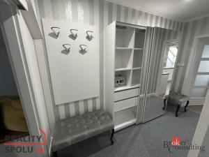 Prodej atypického bytu, Plzeň - Skvrňany, Na Pile, 469 m2