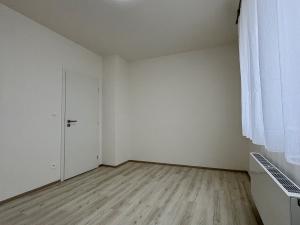 Pronájem bytu 2+kk, Opava - Předměstí, Císařského pluku, 56 m2