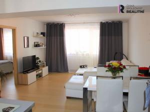 Pronájem bytu 2+kk, Karlovy Vary - Dvory, K. Kučery, 57 m2