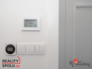 Pronájem bytu 3+kk, Hradec Králové - Nový Hradec Králové, Buková, 104 m2