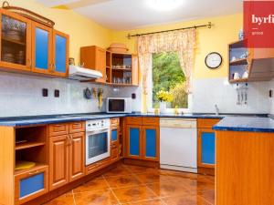 Prodej rodinného domu, Budišov nad Budišovkou - Guntramovice, 220 m2