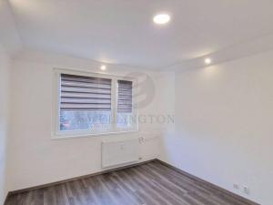 Pronájem bytu 2+1, Karlovy Vary, Charkovská, 51 m2