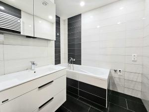 Pronájem bytu 4+kk, Brno, Voříškova, 75 m2