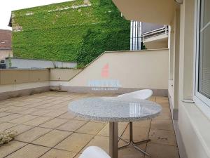 Pronájem bytu 2+kk, Olomouc, Hanáckého pluku, 55 m2