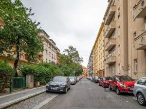 Pronájem bytu 2+kk, Praha - Vršovice, Bulharská, 46 m2