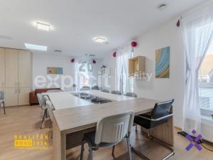 Prodej obchodního prostoru, Uherské Hradiště, Otakarova, 547 m2