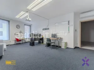 Prodej obchodního prostoru, Uherské Hradiště, Otakarova, 630 m2