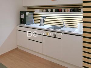 Pronájem kanceláře, Brno, Smetanova, 332 m2