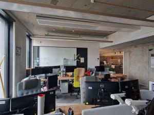 Pronájem kanceláře, Praha, Kladenská, 457 m2