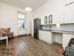 Prodej bytu 2+1, Plzeň - Jižní Předměstí, Kardinála Berana, 99 m2