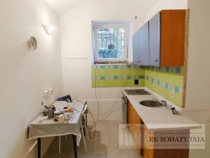 Pronájem kanceláře, Praha - Holešovice, Ovenecká, 75 m2