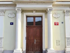 Pronájem bytu 2+1, Praha - Nové Město, Ke Karlovu, 54 m2