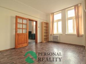 Pronájem bytu 2+1, Karlovy Vary, Sokolovská, 59 m2