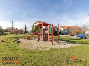 Pronájem bytu 3+kk, Holubice, 73 m2